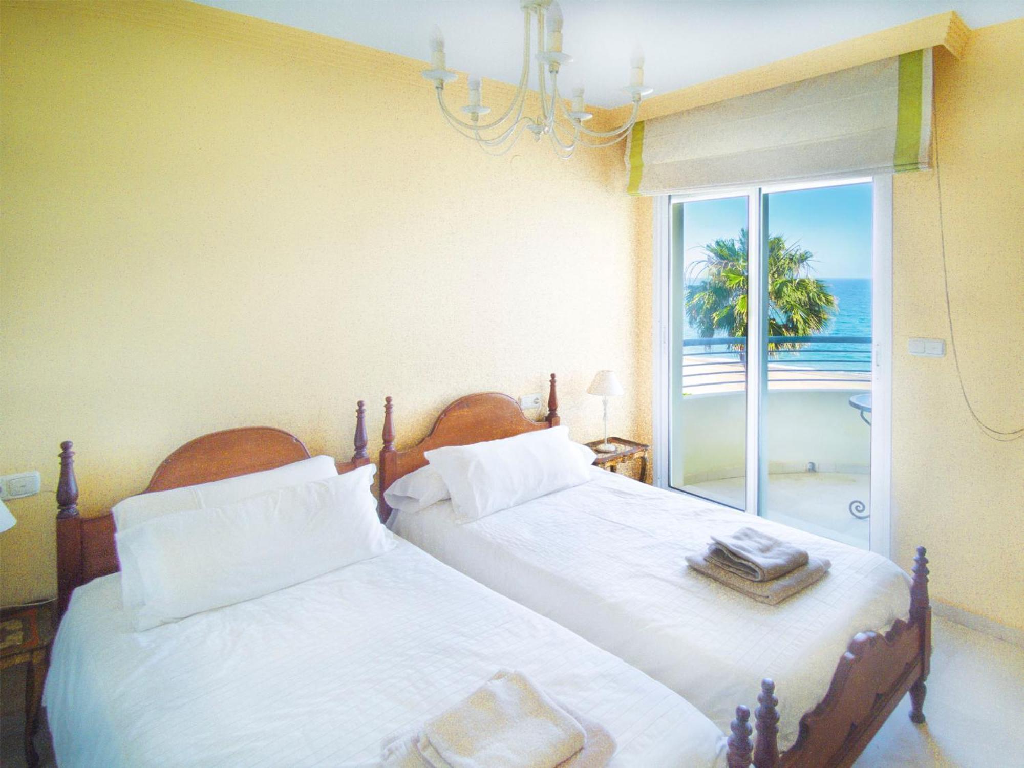 Banana Beach Marbella Esterno foto